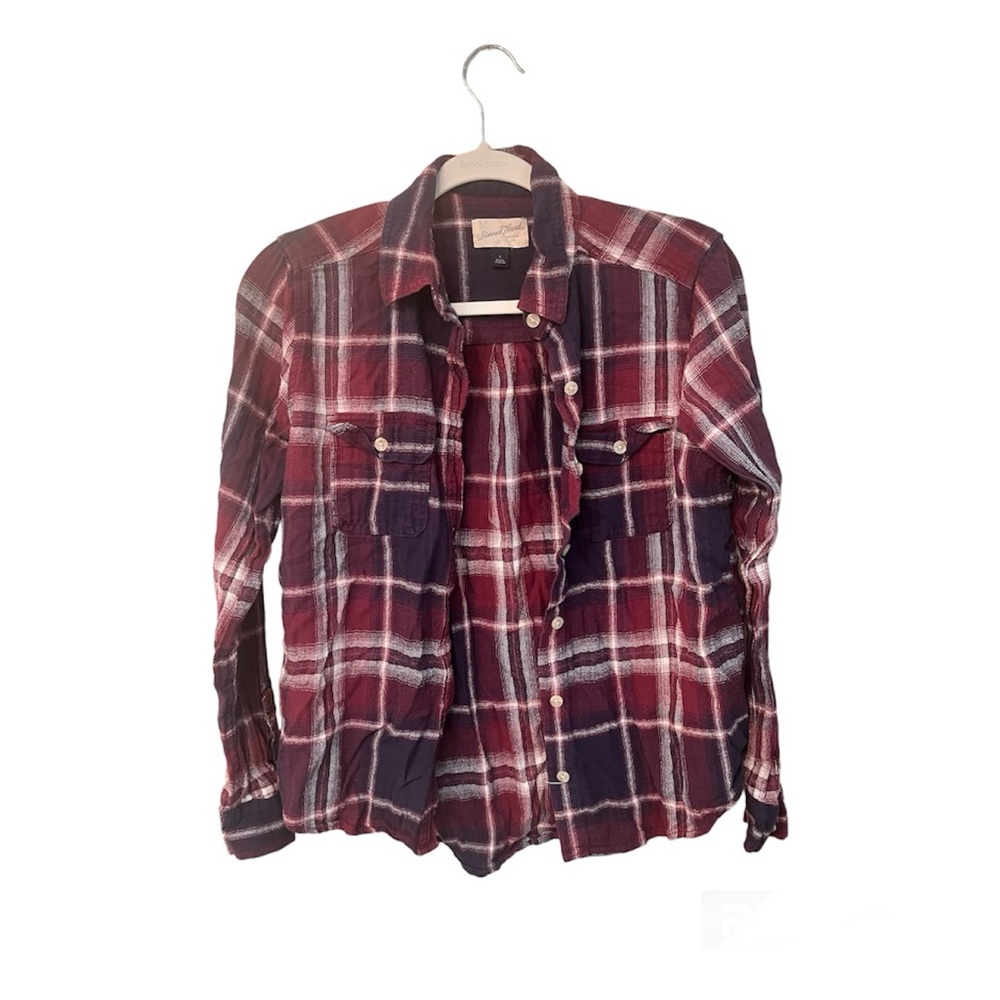☆ Universal Thread Red & White Flannel ☆